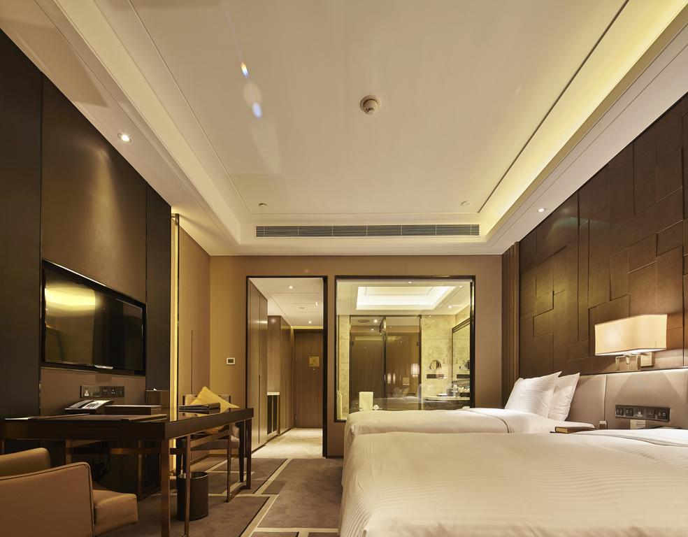 Wanda Realm Hotel Dongying Room photo